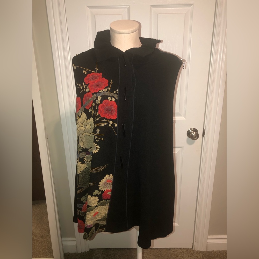 Moonlight Floral Vest/Blouse